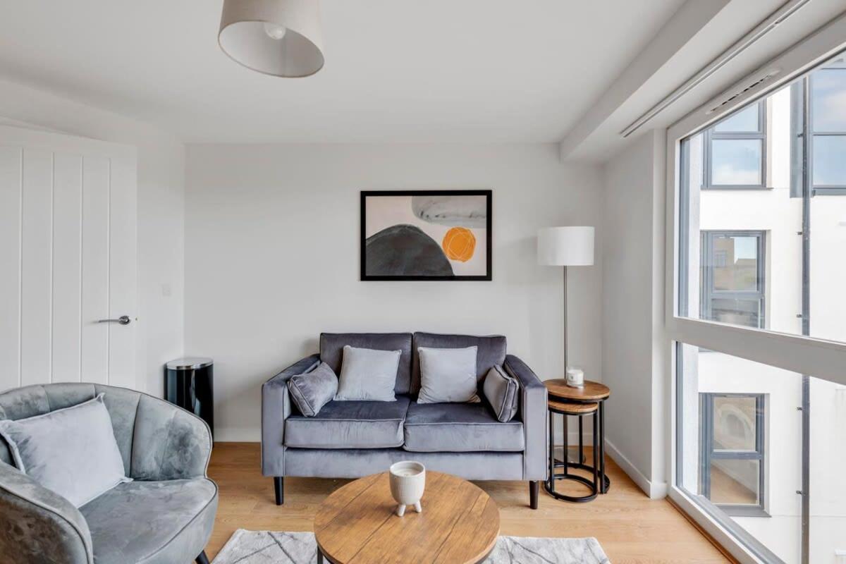 Spacious 1 Bedroom Apartment In A Converted Mill ليدز المظهر الخارجي الصورة